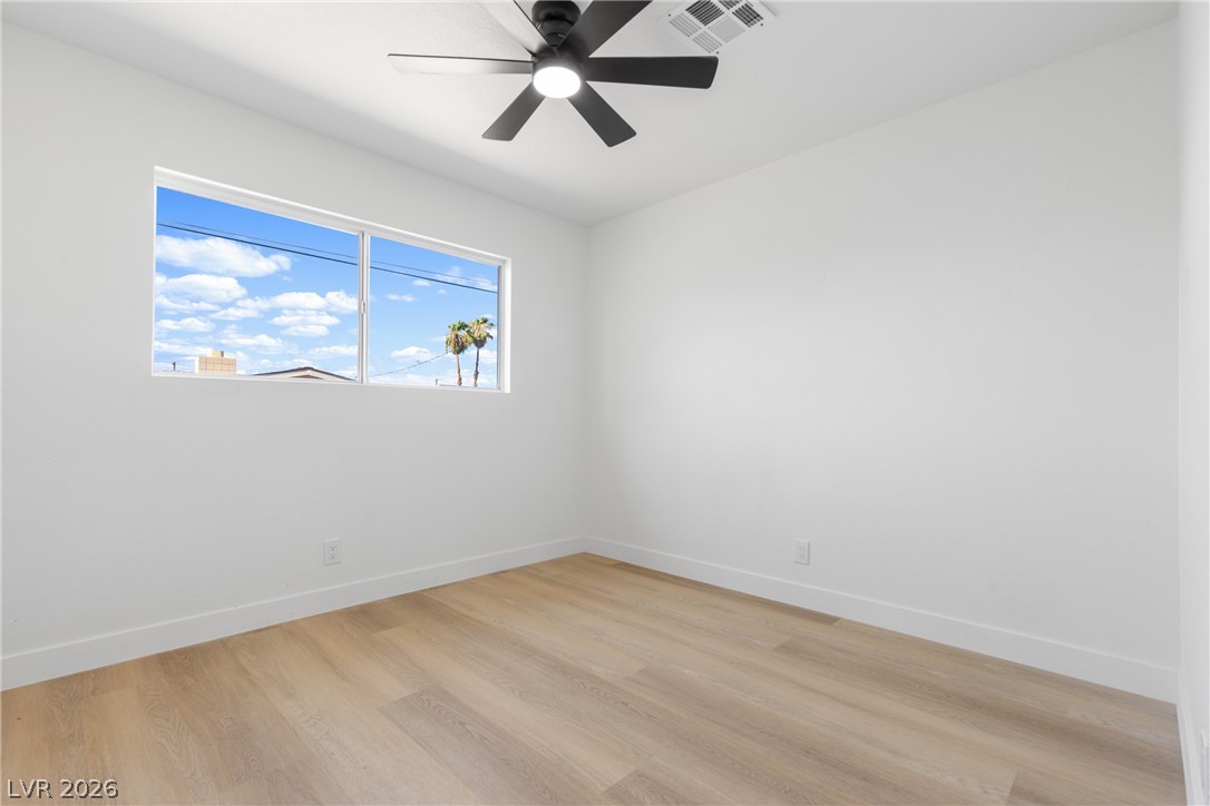 5900 Carmen Boulevard Property Photo 19