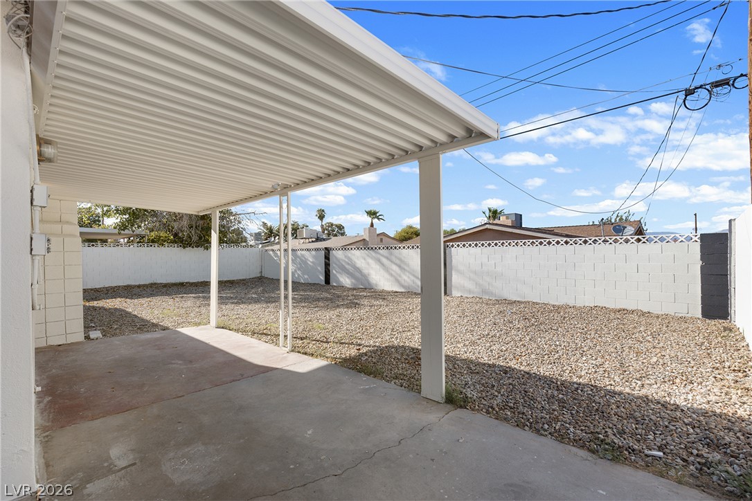 5900 Carmen Boulevard Property Photo 22