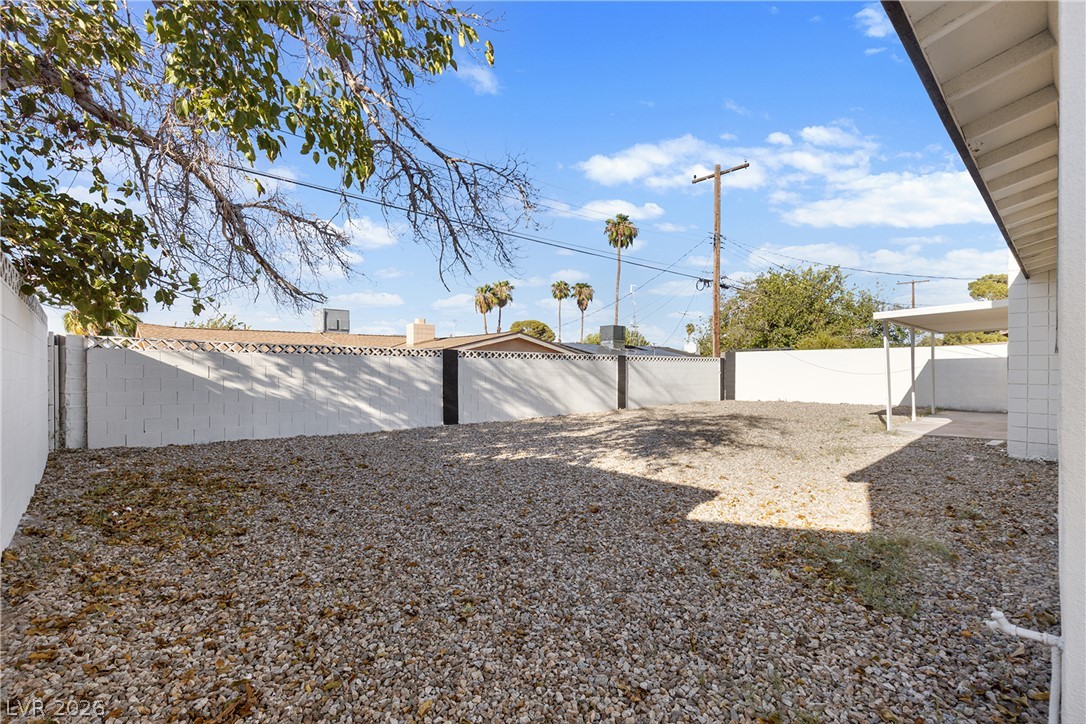 5900 Carmen Boulevard Property Photo 25