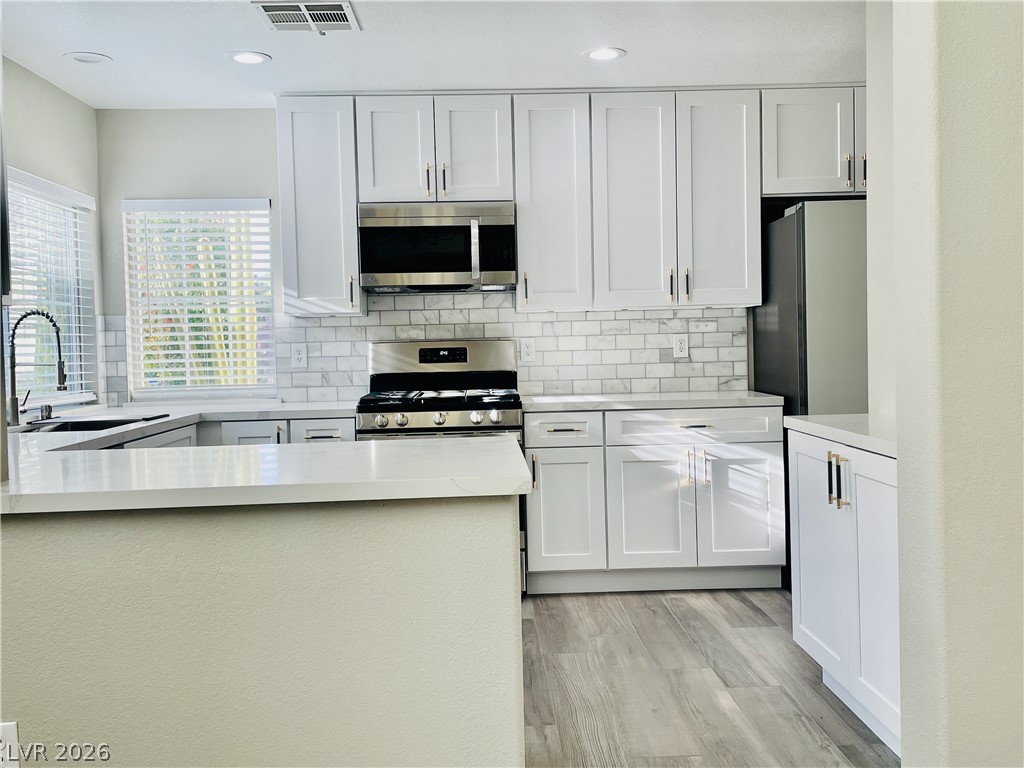 9224 Canalino Drive Property Photo 7