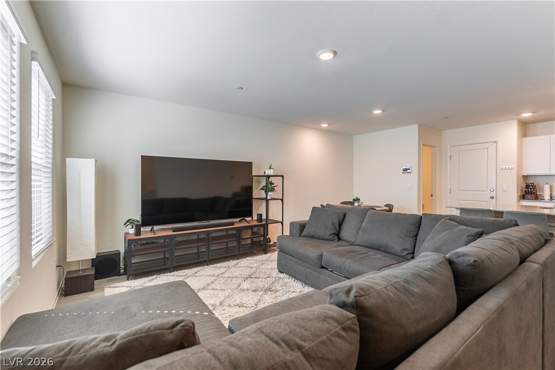 6168 Aster Garden Street Property Photo 5