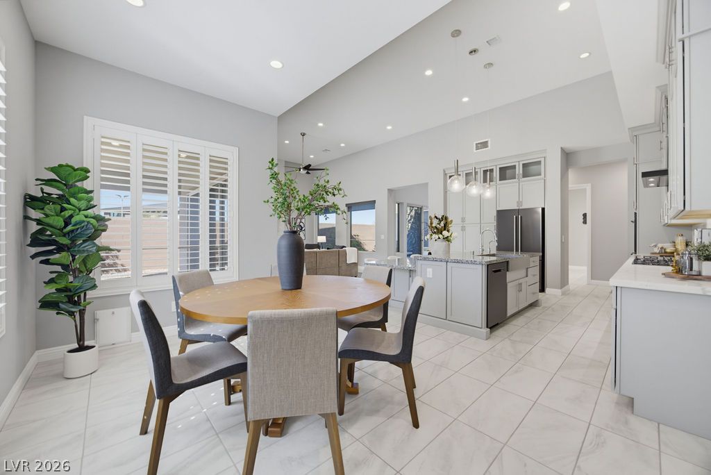 6759 Ivory Sage Street Property Photo 4