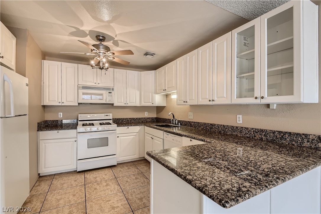 3959 Spring Leaf Drive Property Photo 4