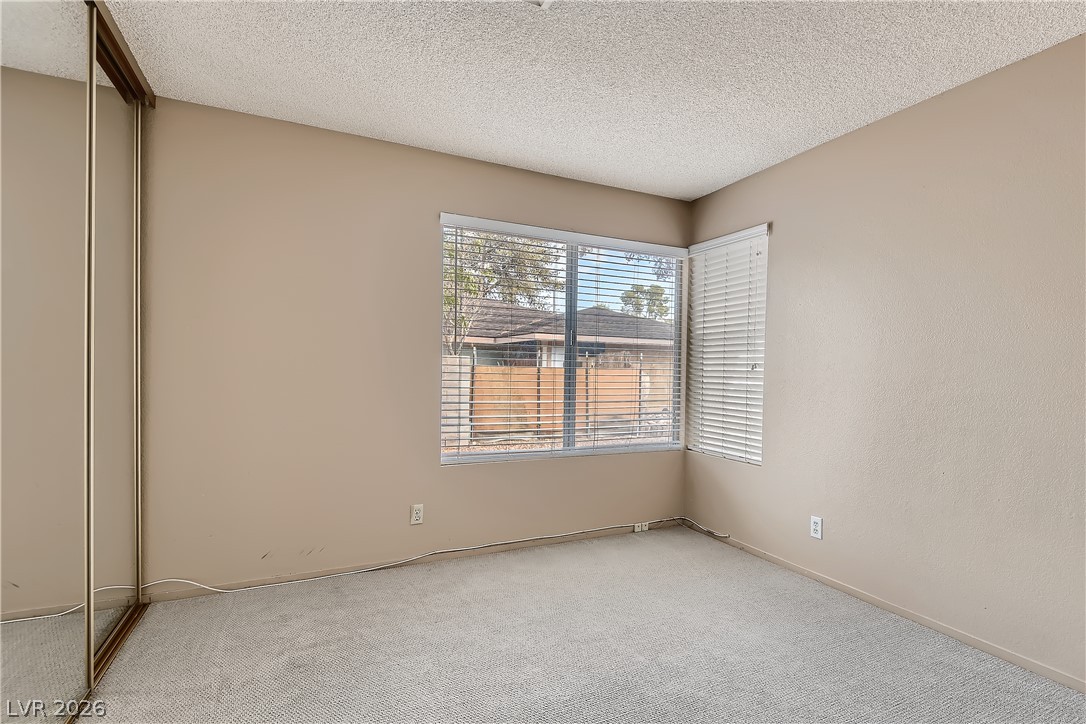 3959 Spring Leaf Drive Property Photo 6