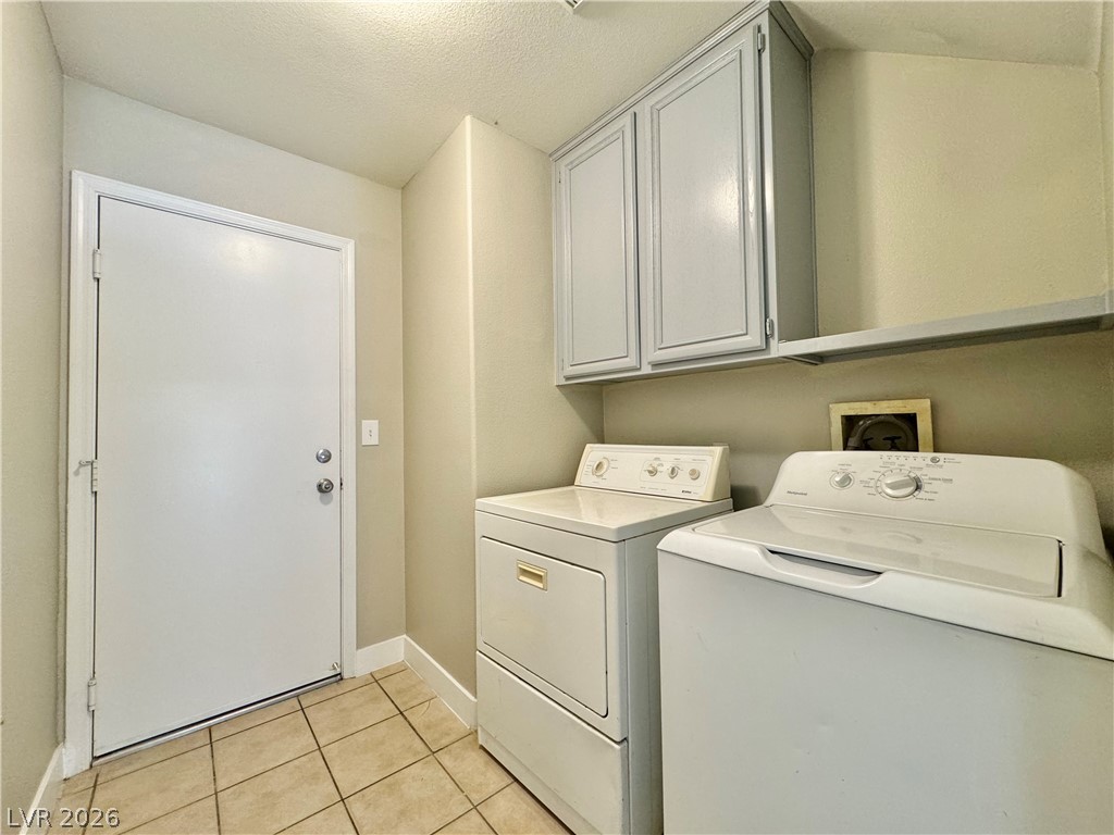 8181 West Rochelle Avenue Property Photo 11
