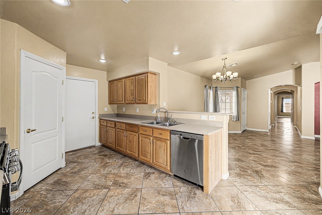 8515 Dyker Heights Avenue Property Photo 11