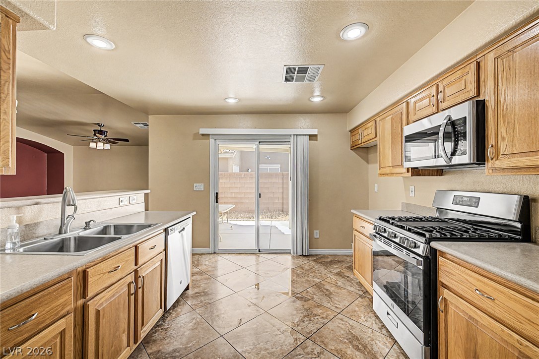 8515 Dyker Heights Avenue Property Photo 12