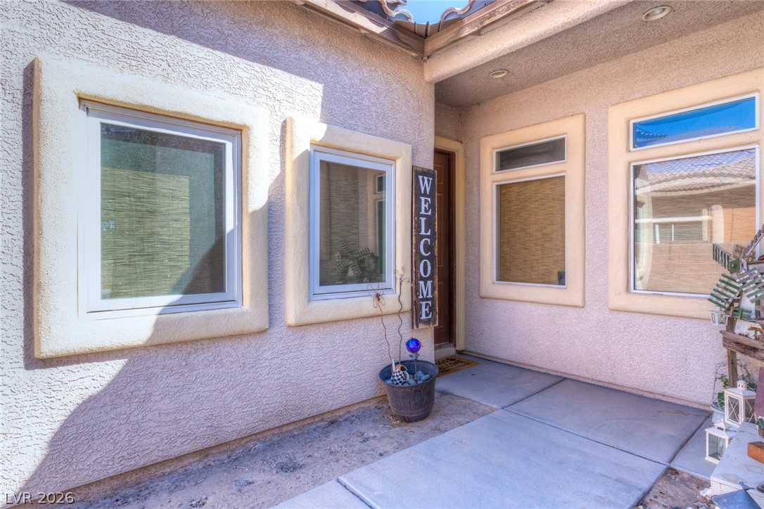 5734 Hoptree Drive Property Photo 3