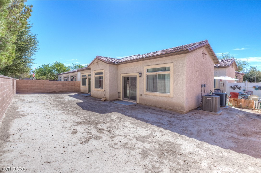 5734 Hoptree Drive Property Photo 45