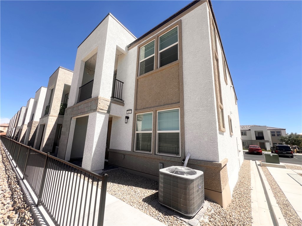 5641 Spellbinding Street Property Photo 2
