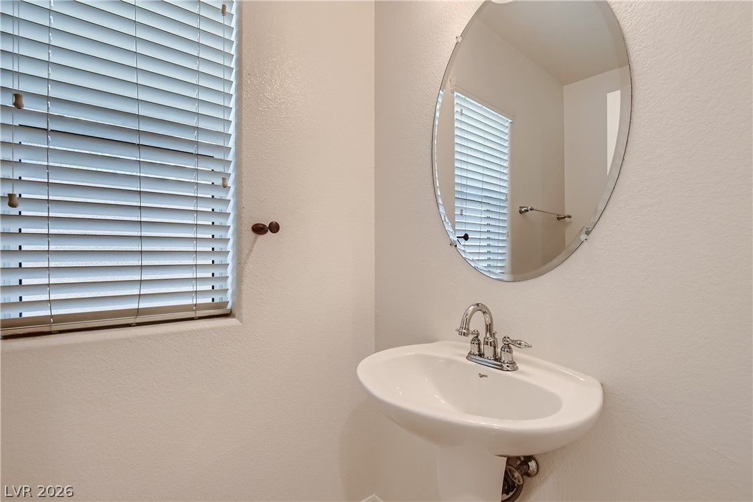 97 Daisy Springs Court Property Photo 10