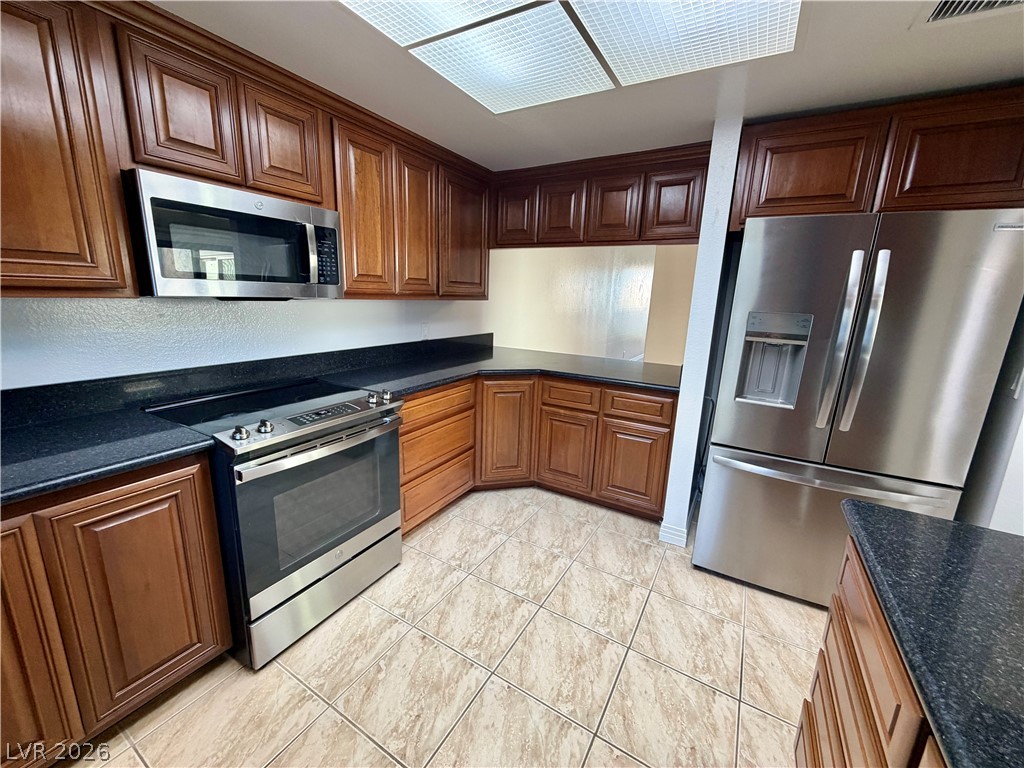 3073 Conquista Court Property Photo 8