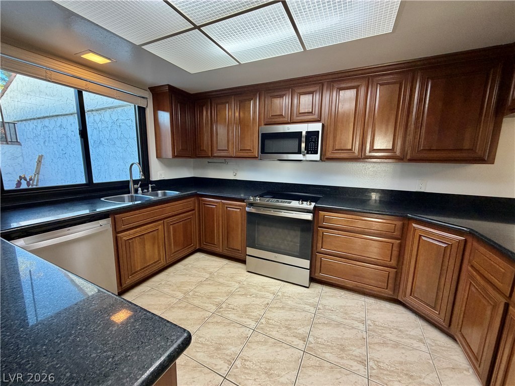 3073 Conquista Court Property Photo 9