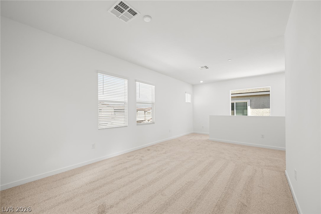 9939 Kimura Hills Avenue Property Photo 4