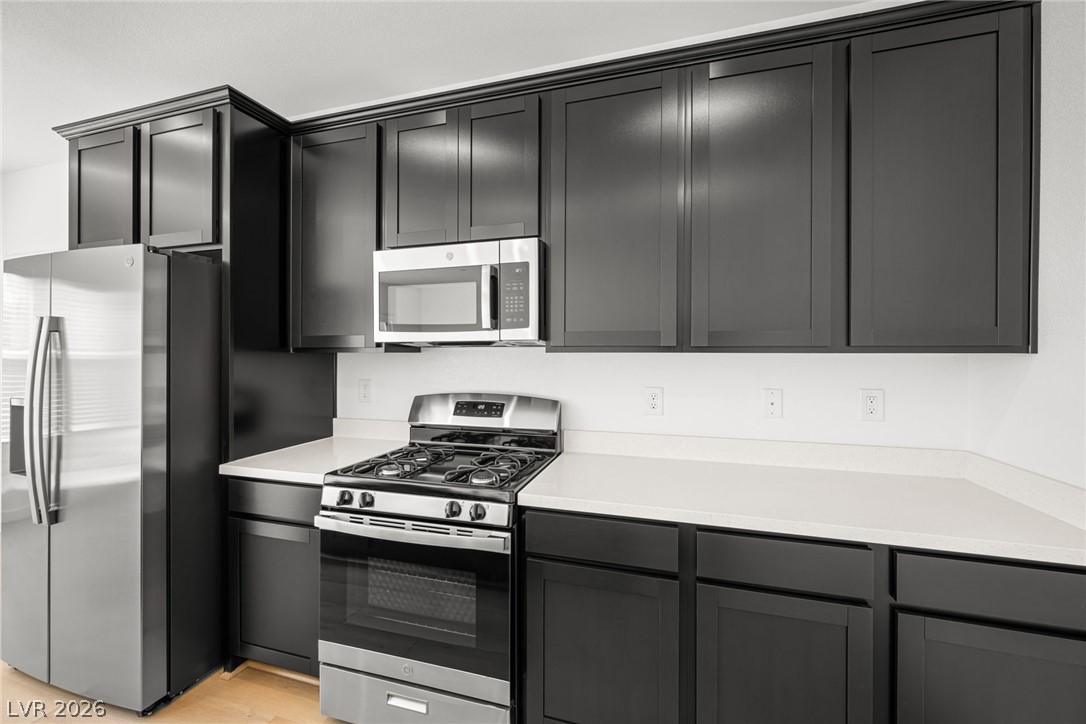 9939 Kimura Hills Avenue Property Photo 23