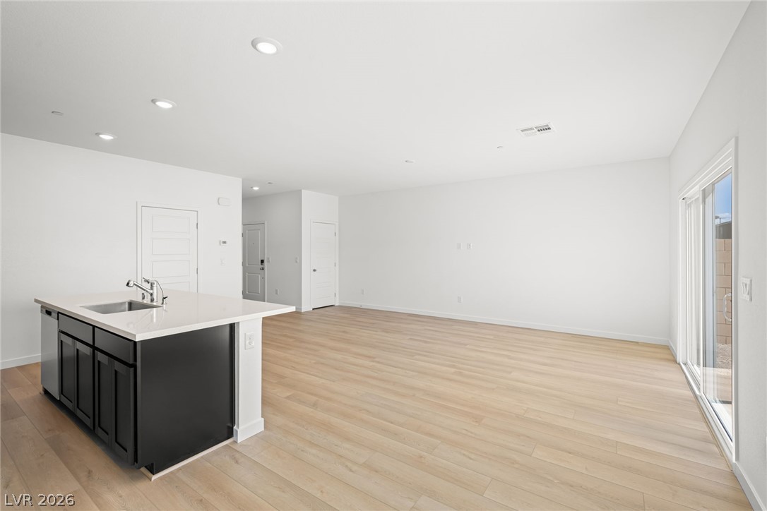 9939 Kimura Hills Avenue Property Photo 25