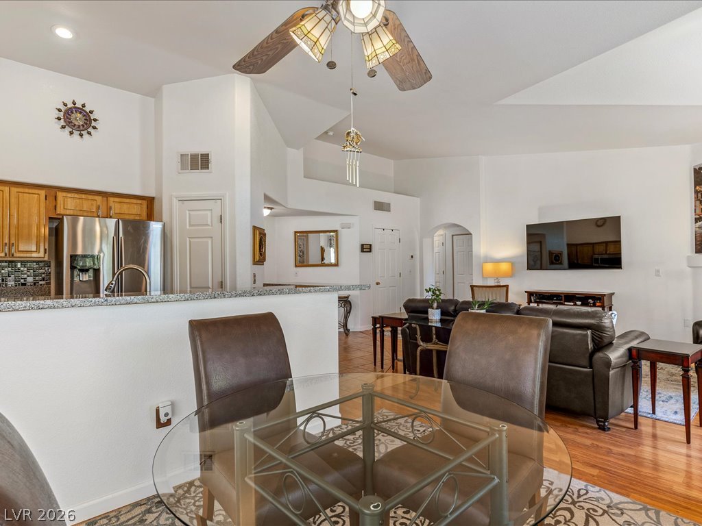 4920 Black Bear Road 204 Property Photo 21
