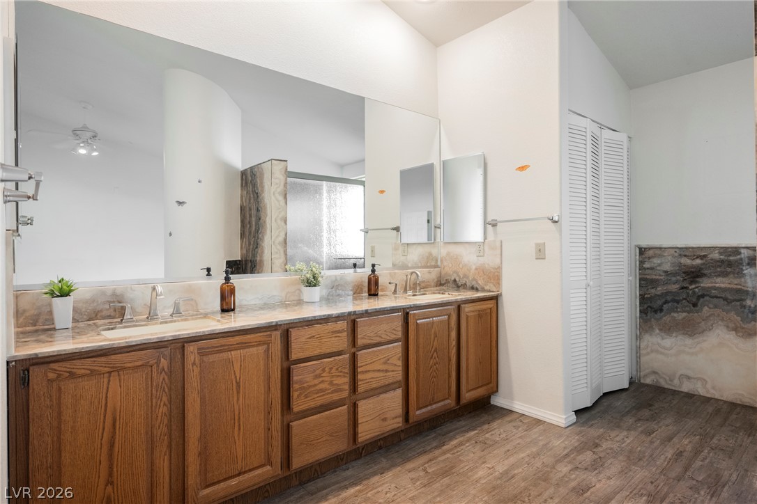 1109 Halite Court Property Photo 14