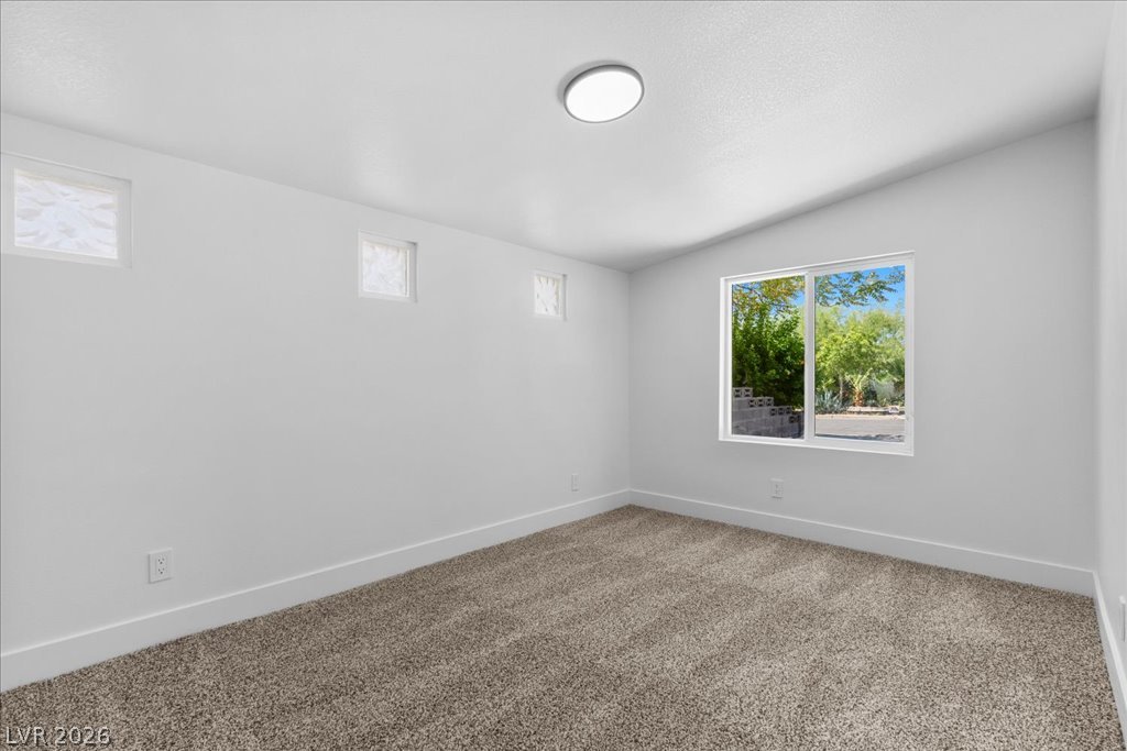 655 F Avenue Property Photo 17