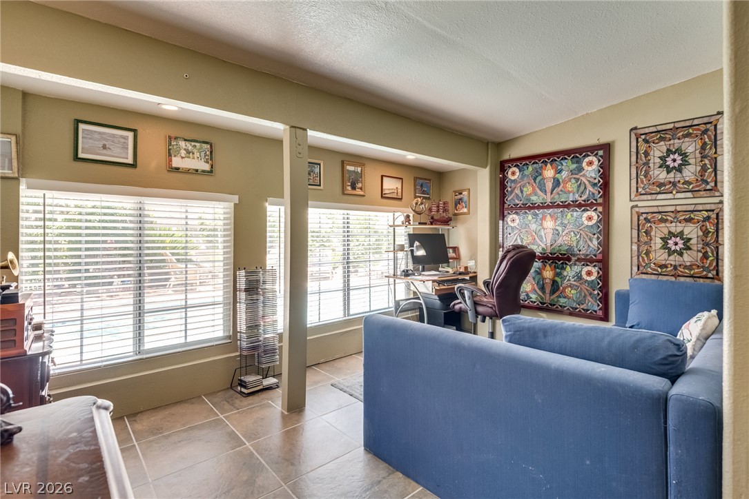 3877 Platis Circle Property Photo 17