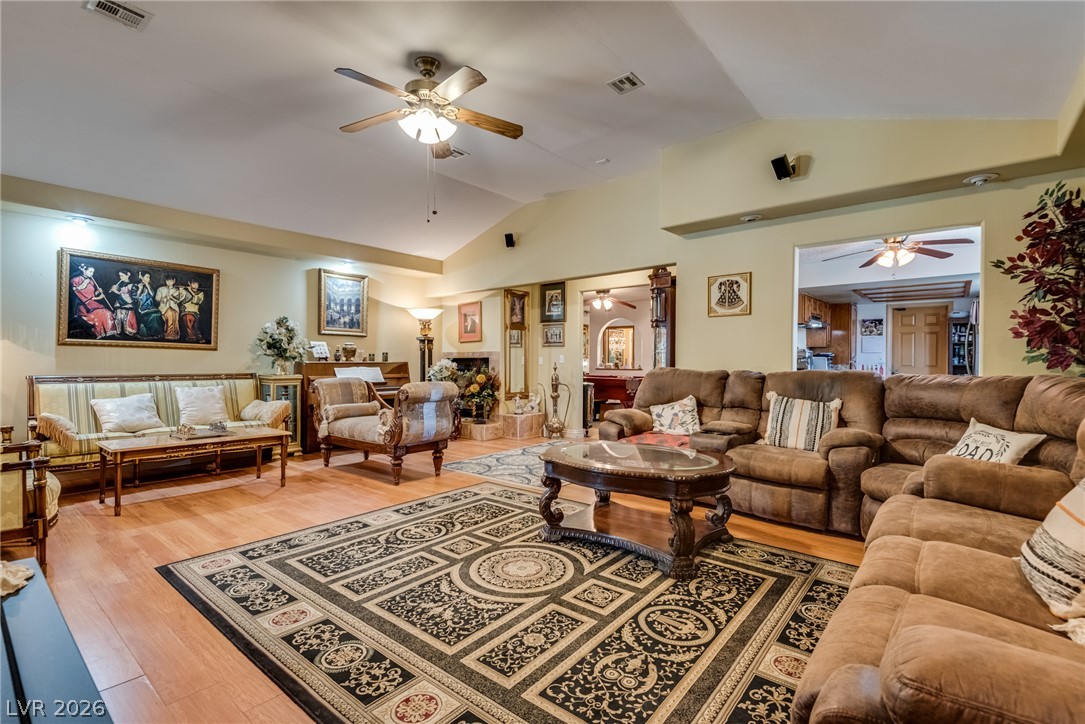 3877 Platis Circle Property Photo 32