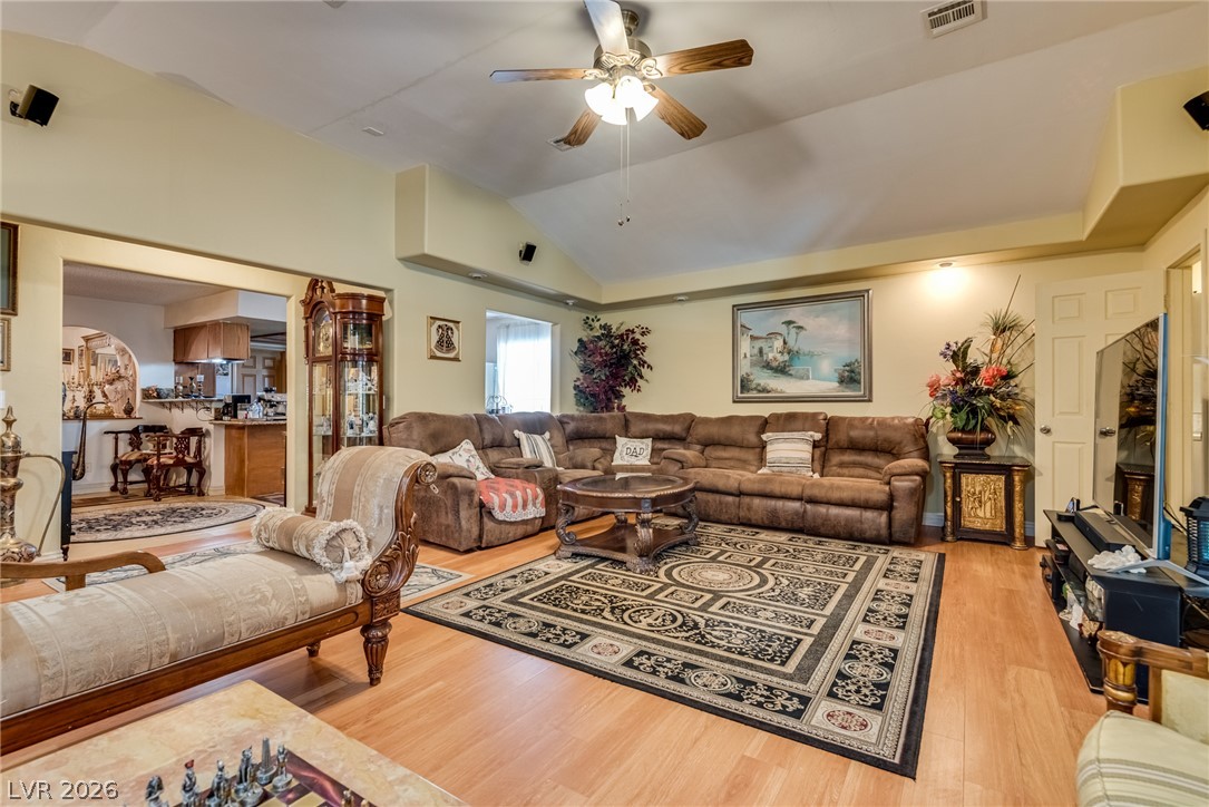 3877 Platis Circle Property Photo 33