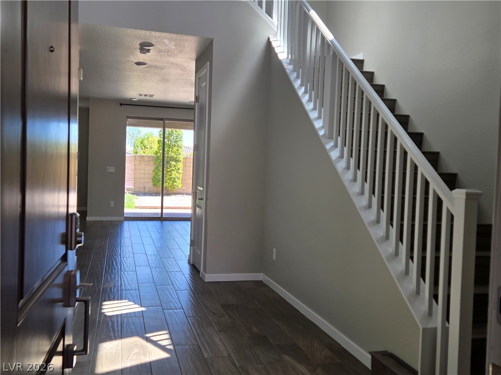 8242 Skye Territory Street Property Photo 2