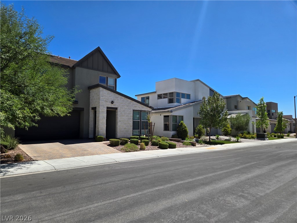 8242 Skye Territory Street Property Photo 42