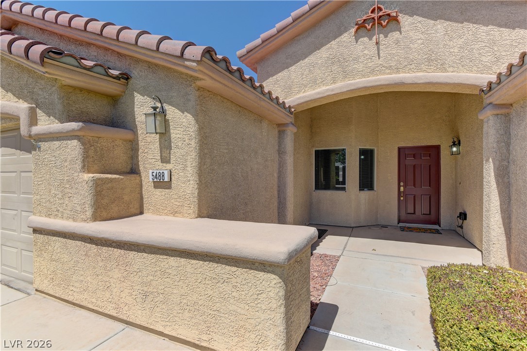 5488 Apron Court Property Photo 2
