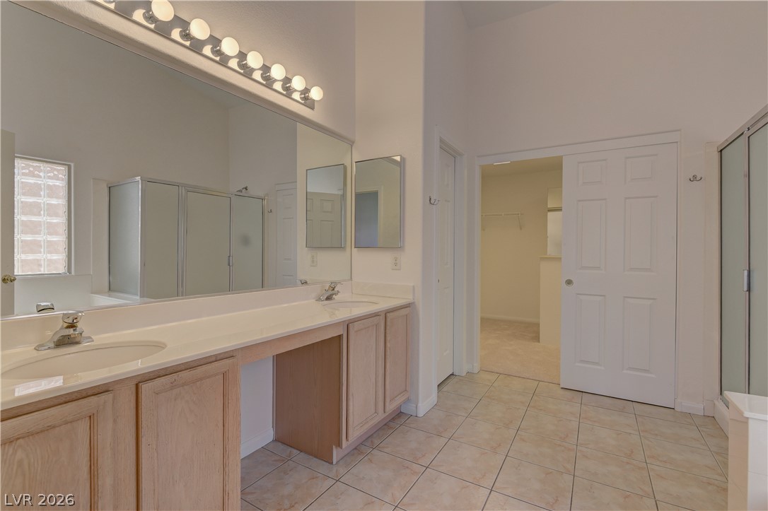 5488 Apron Court Property Photo 11