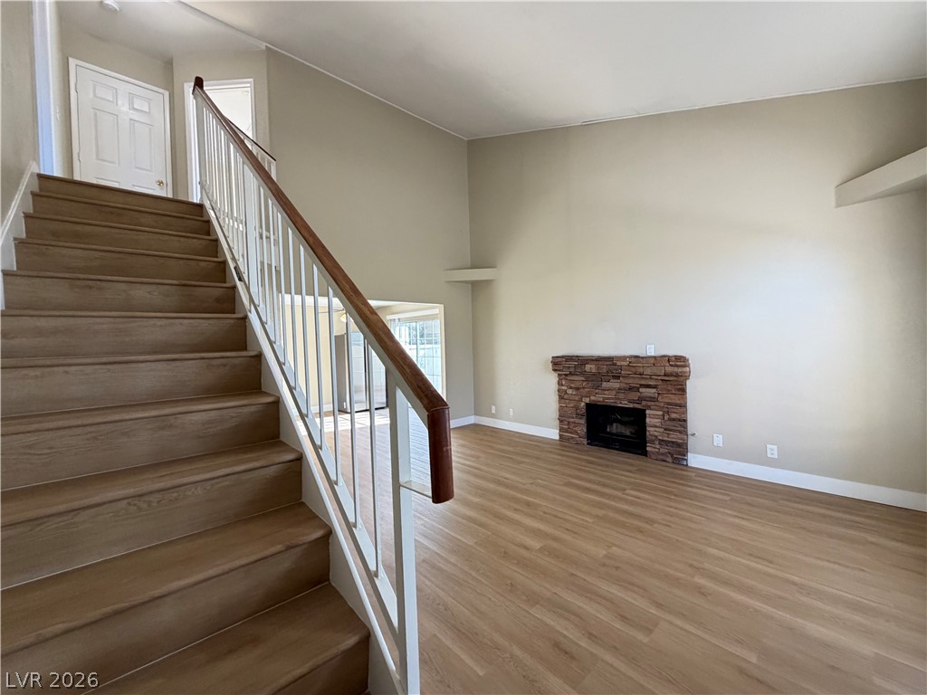 2828 Briar Knoll Drive Property Photo 3