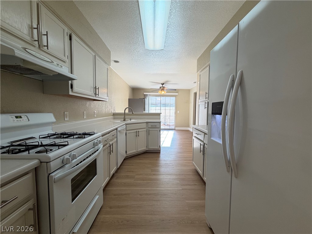 2828 Briar Knoll Drive Property Photo 9