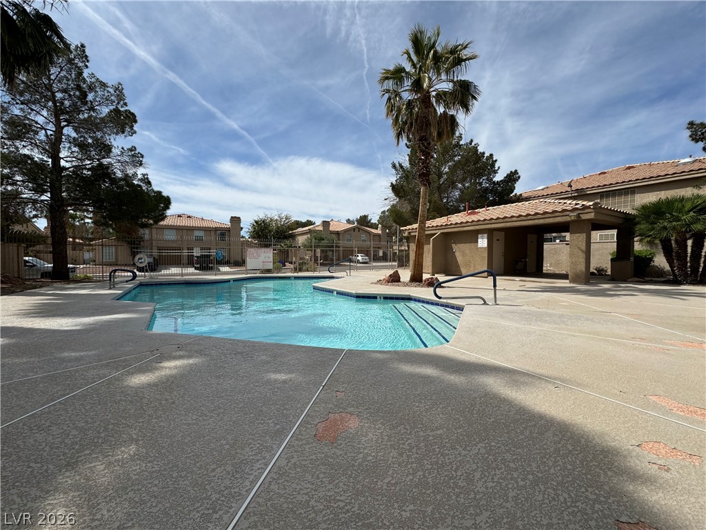 2828 Briar Knoll Drive Property Photo 18