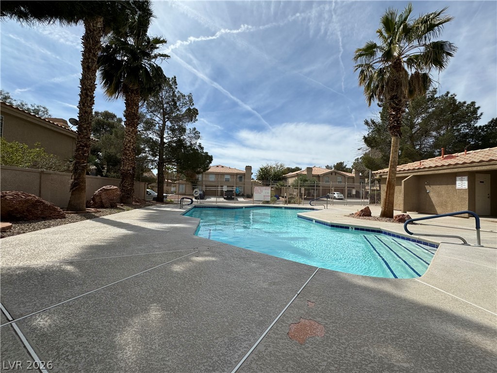 2828 Briar Knoll Drive Property Photo 19