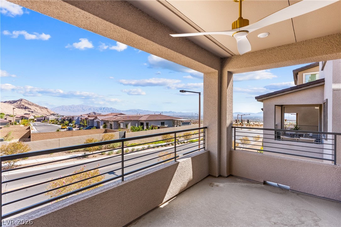 11568 Midnight Melody Avenue Property Photo 32