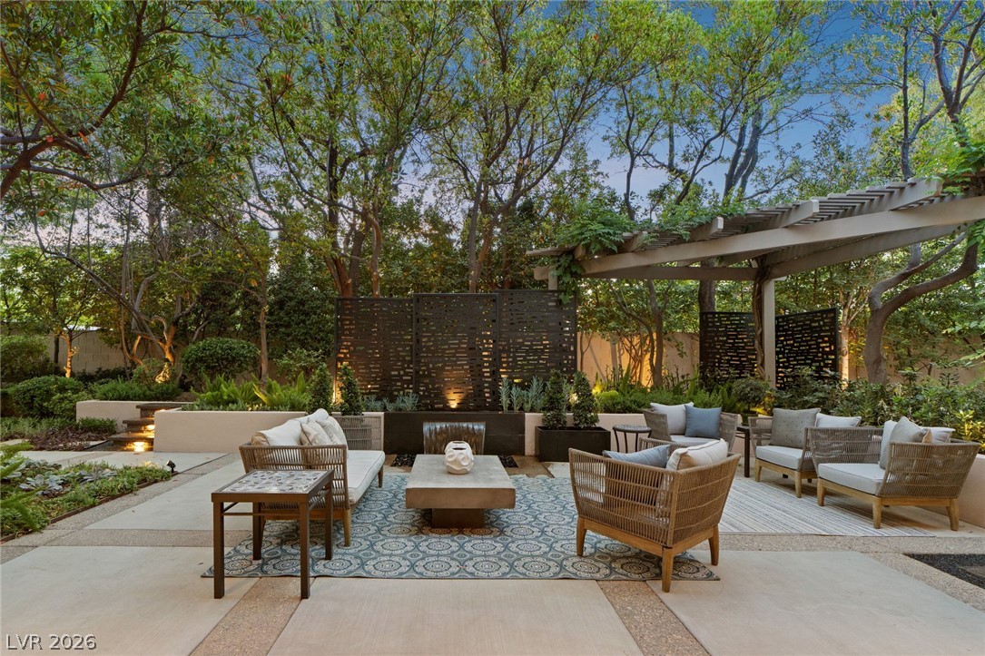 9504 Balatta Canyon Court Property Photo 4