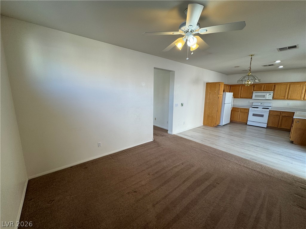 1084 Sage Valley Court Property Photo 9