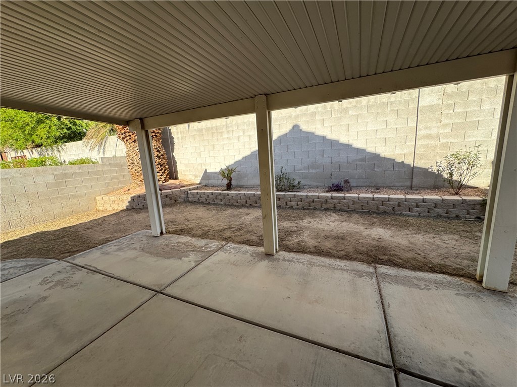 1084 Sage Valley Court Property Photo 31