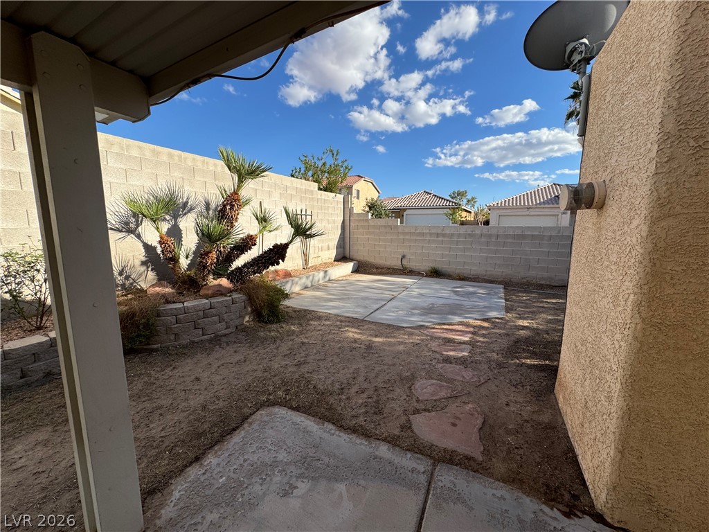 1084 Sage Valley Court Property Photo 32