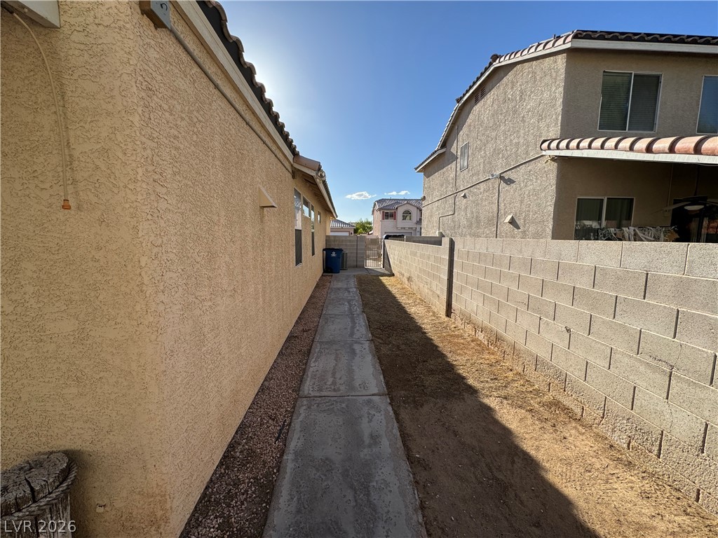 1084 Sage Valley Court Property Photo 33