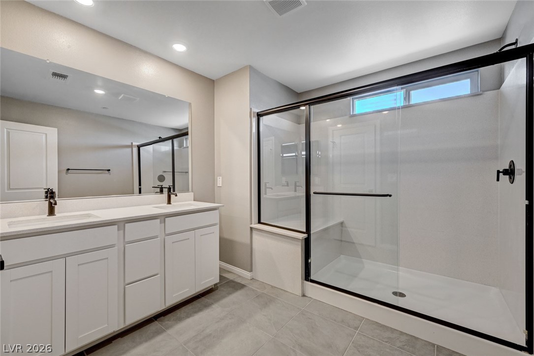 2570 Ofanto Street Property Photo 39