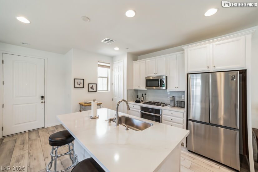 88 Kimberlite Drive Property Photo 8