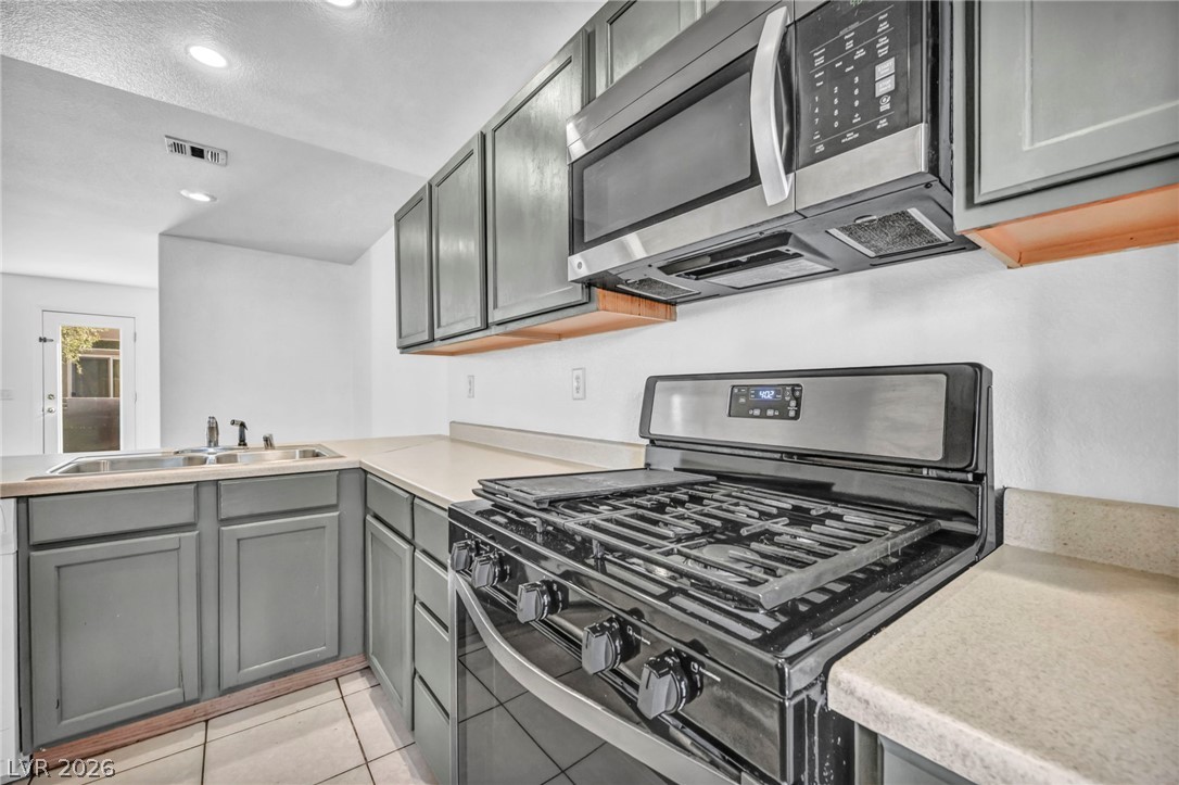 6677 Churnet Valley Avenue Property Photo 11