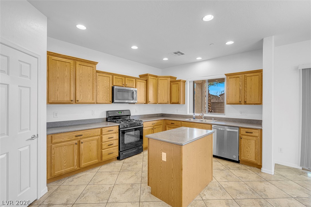 112 Newmiller Street Property Photo 17
