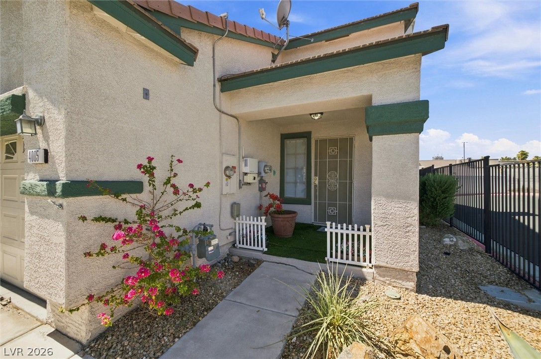 4005 Radbourne Avenue Property Photo 4
