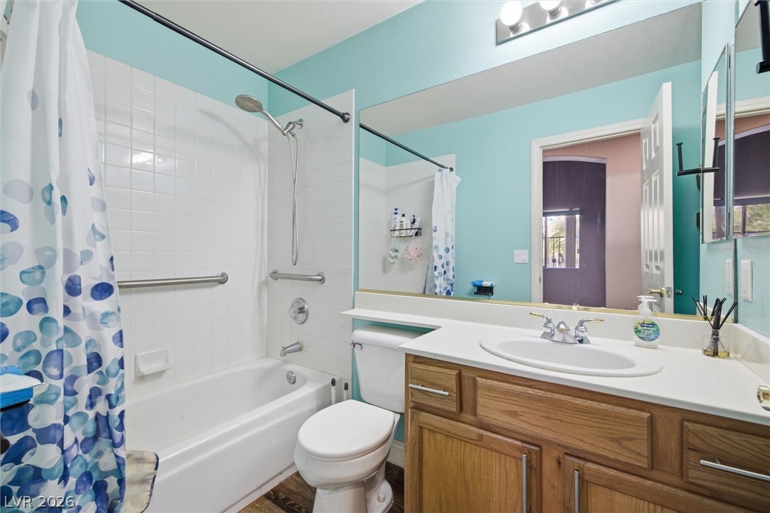 4005 Radbourne Avenue Property Photo 11