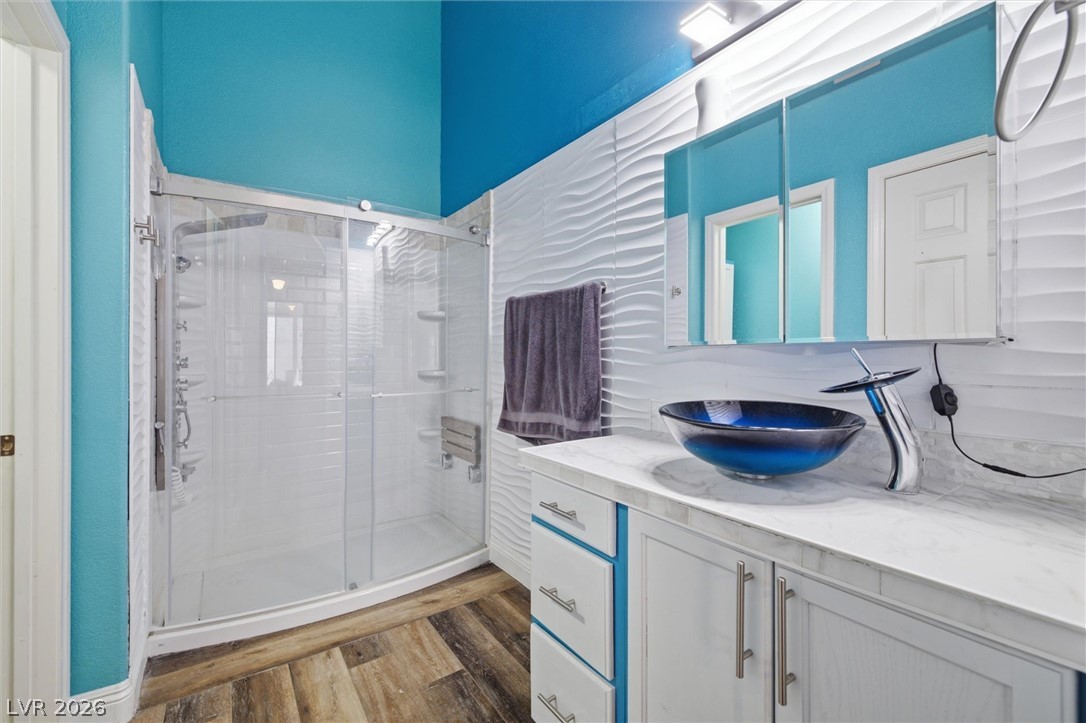 4005 Radbourne Avenue Property Photo 14