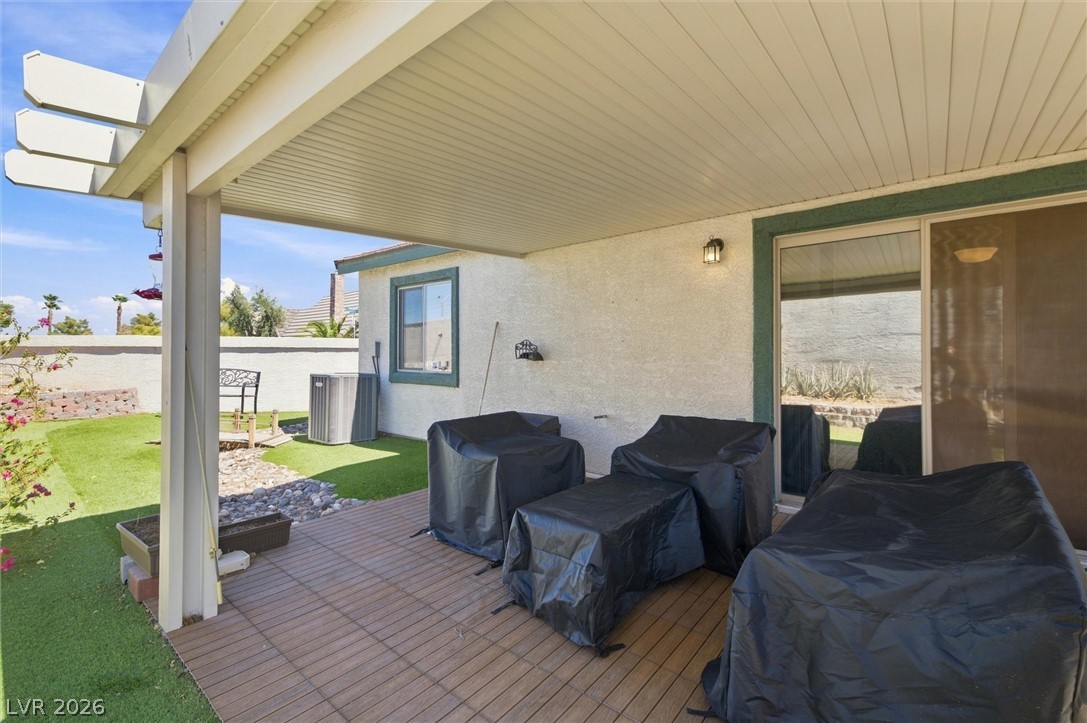 4005 Radbourne Avenue Property Photo 17