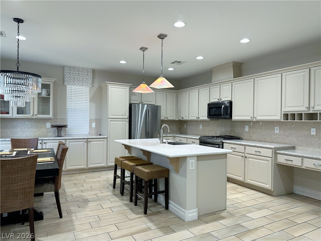 5137 Fiery Sky Ridge Street Property Photo 9