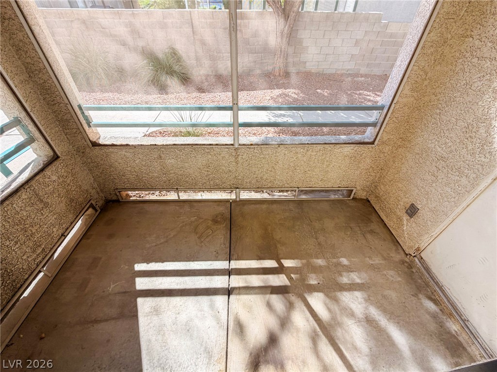 5211 Lindell Road 105 Property Photo 18